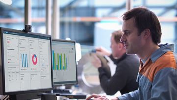 מפתחים שיוצרים יישומים